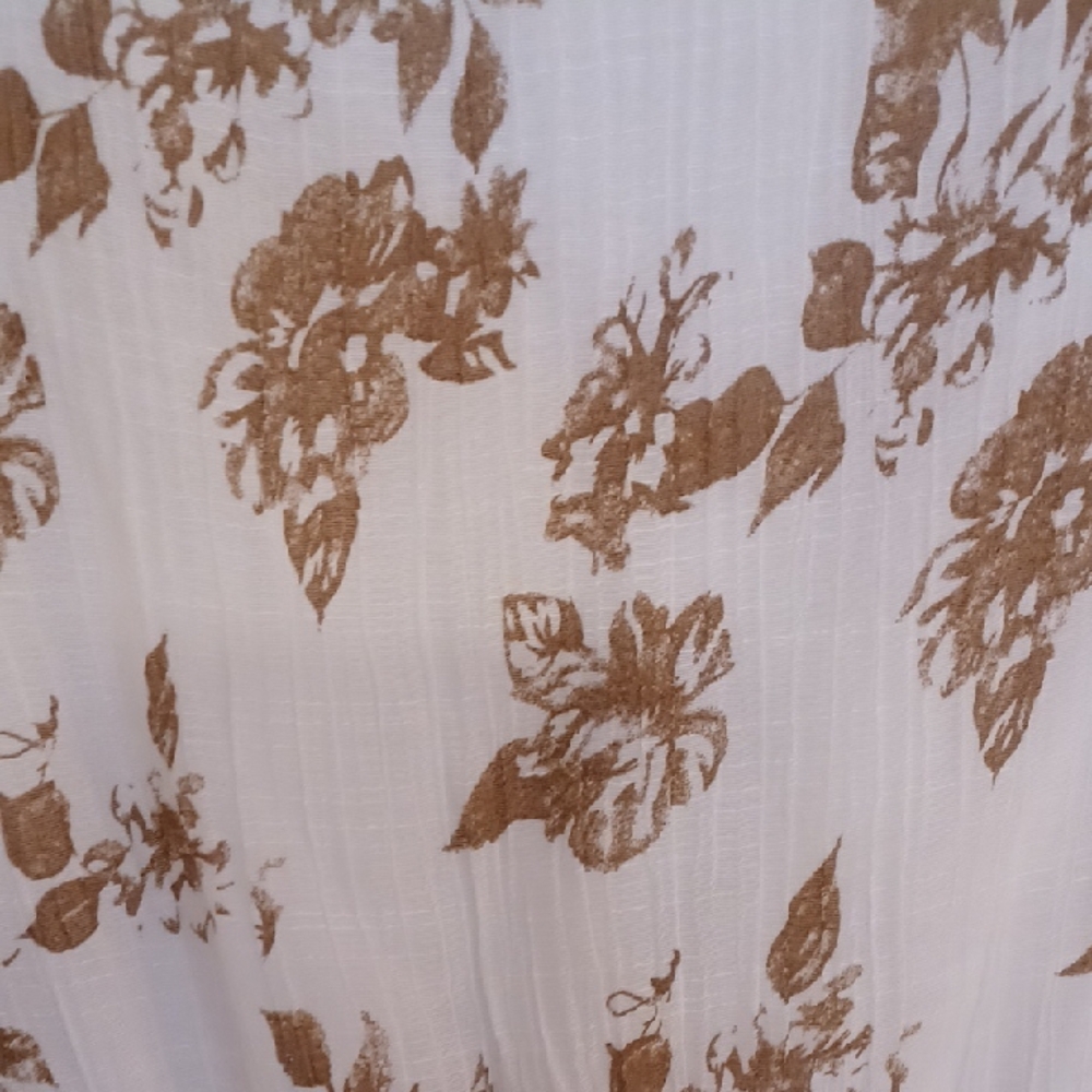 White and Brown Fit and Flare Midi Dress - Picture 3 of 7